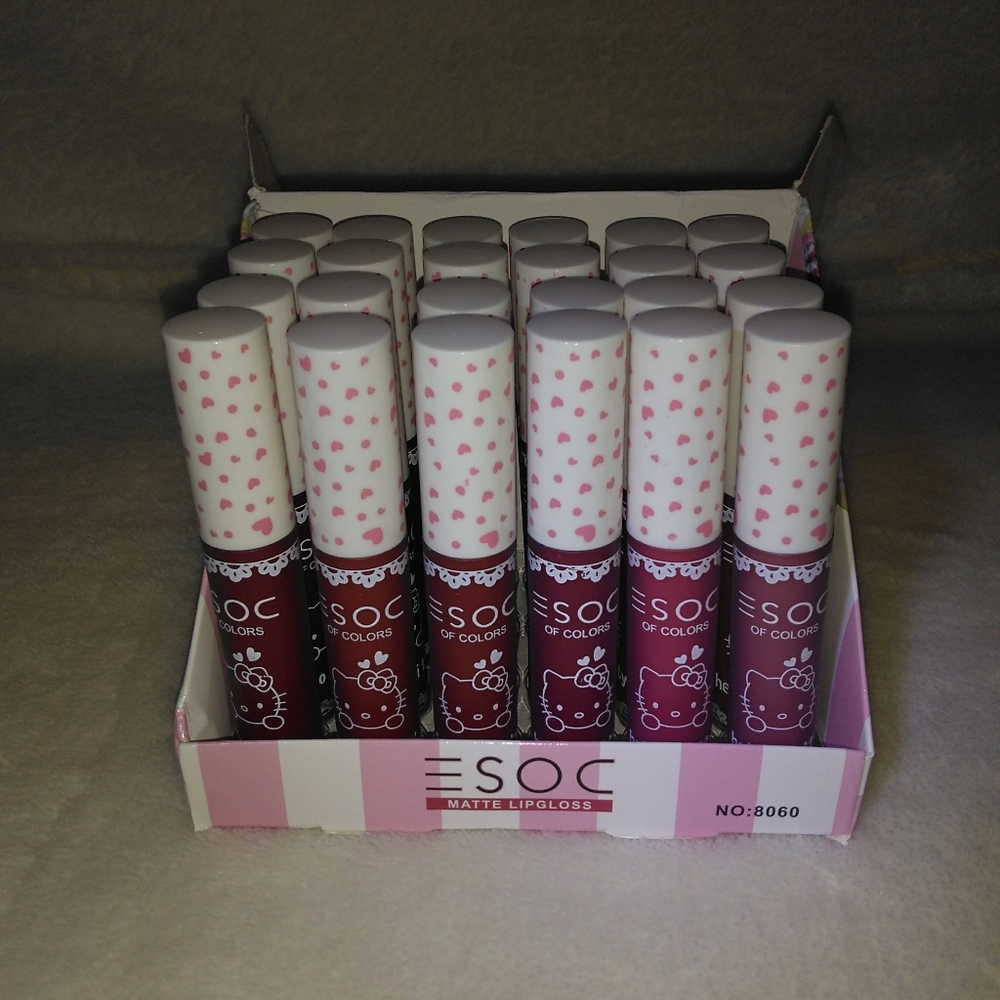 Lipstick - Picture 2 of 8